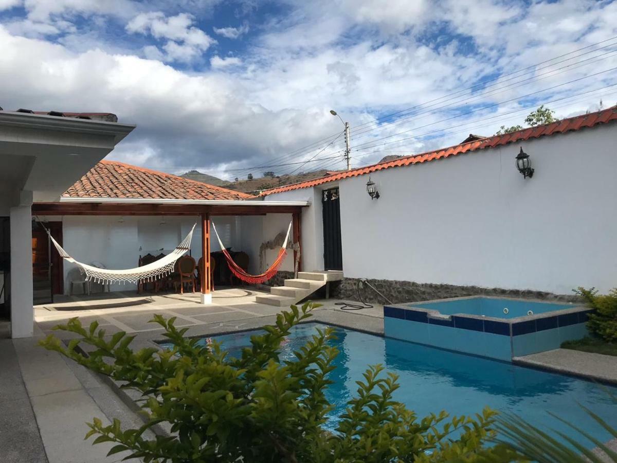 Hostel Las Palmas Vilcabamba Exteriér fotografie